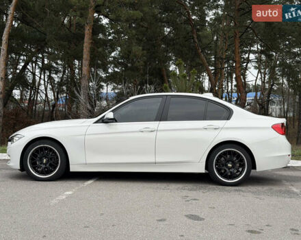 Білий БМВ 3 Серія, об'ємом двигуна 2 л та пробігом 106 тис. км за 13350 $, фото 9 на Automoto.ua