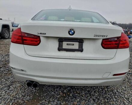 Белый БМВ 3 Серия, объемом двигателя 2 л и пробегом 180 тыс. км за 9000 $, фото 5 на Automoto.ua