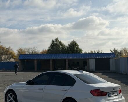 БМВ 3 Серия 2012 в Славянске на Automoto.ua Белый БМВ 3 Серия, объемом двигателя 2 л и пробегом 207 тыс. км за 13900 $, фото 5 на Automoto.ua