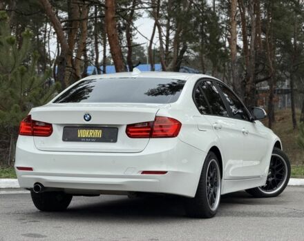 Білий БМВ 3 Серія, об'ємом двигуна 2 л та пробігом 106 тис. км за 13350 $, фото 11 на Automoto.ua