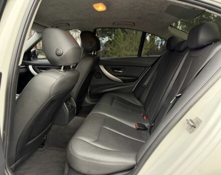 Білий БМВ 3 Серія, об'ємом двигуна 2 л та пробігом 106 тис. км за 13350 $, фото 19 на Automoto.ua