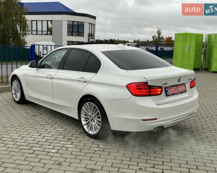 Белый БМВ 3 Серия, объемом двигателя 2 л и пробегом 196 тыс. км за 12999 $, фото 5 на Automoto.ua