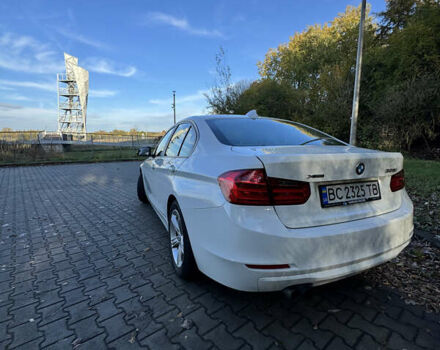 Белый БМВ 3 Серия, объемом двигателя 2 л и пробегом 141 тыс. км за 14400 $, фото 7 на Automoto.ua