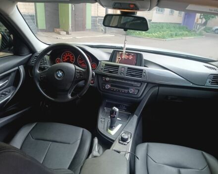 Белый БМВ 3 Серия, объемом двигателя 2 л и пробегом 207 тыс. км за 11000 $, фото 6 на Automoto.ua