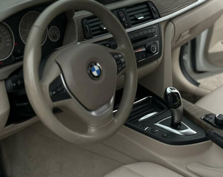 Белый БМВ 3 Серия, объемом двигателя 2 л и пробегом 182 тыс. км за 11999 $, фото 18 на Automoto.ua