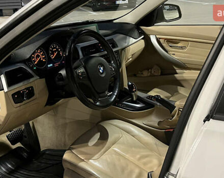 Белый БМВ 3 Серия, объемом двигателя 2 л и пробегом 243 тыс. км за 13000 $, фото 8 на Automoto.ua
