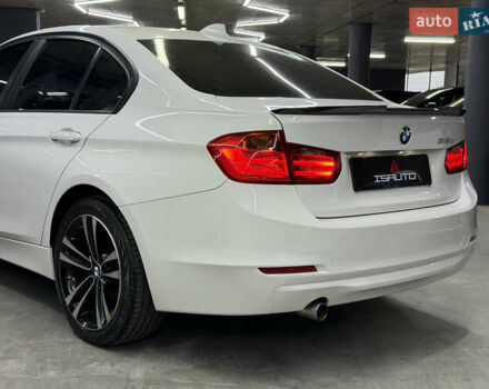 БМВ 3 Серія 2012 у Одесі на Automoto.ua Білий БМВ 3 Серія, об'ємом двигуна 2 л та пробігом 420 тис. км за 10900 $, фото 10 на Automoto.ua