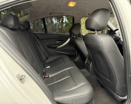 Білий БМВ 3 Серія, об'ємом двигуна 2 л та пробігом 106 тис. км за 13350 $, фото 21 на Automoto.ua