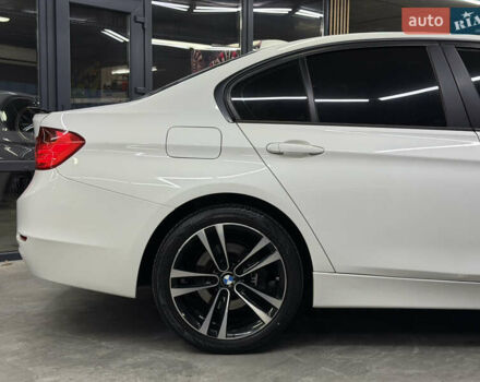 БМВ 3 Серія 2012 у Одесі на Automoto.ua Білий БМВ 3 Серія, об'ємом двигуна 2 л та пробігом 420 тис. км за 10900 $, фото 15 на Automoto.ua