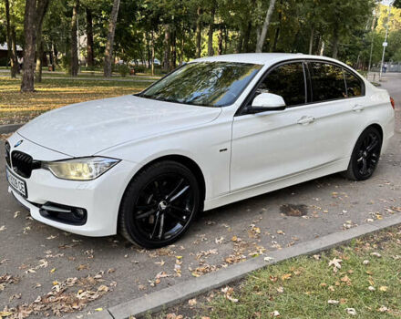 Белый БМВ 3 Серия, объемом двигателя 2 л и пробегом 186 тыс. км за 14900 $, фото 2 на Automoto.ua