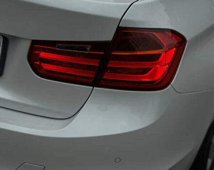 Белый БМВ 3 Серия, объемом двигателя 2 л и пробегом 182 тыс. км за 11999 $, фото 31 на Automoto.ua