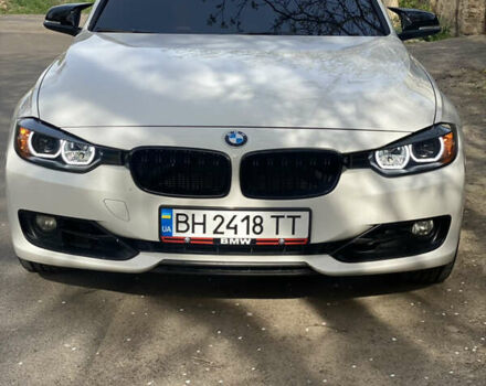 Белый БМВ 3 Серия, объемом двигателя 2 л и пробегом 299 тыс. км за 10999 $, фото 4 на Automoto.ua