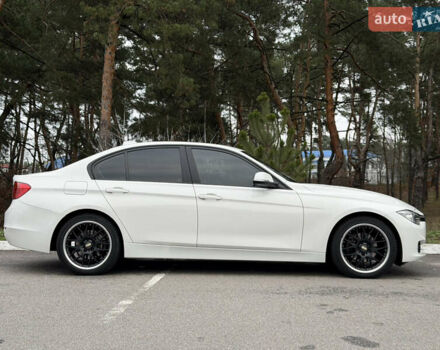 Білий БМВ 3 Серія, об'ємом двигуна 2 л та пробігом 106 тис. км за 13350 $, фото 13 на Automoto.ua