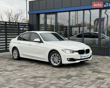 Белый БМВ 3 Серия, объемом двигателя 2 л и пробегом 25 тыс. км за 17000 $, фото 1 на Automoto.ua