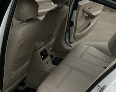 Белый БМВ 3 Серия, объемом двигателя 2 л и пробегом 182 тыс. км за 11999 $, фото 10 на Automoto.ua