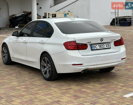 Белый БМВ 3 Серия, объемом двигателя 2 л и пробегом 204 тыс. км за 9850 $, фото 6 на Automoto.ua