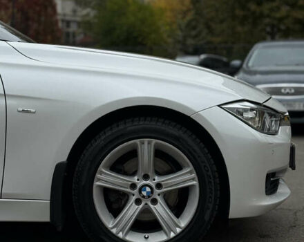 Белый БМВ 3 Серия, объемом двигателя 2 л и пробегом 182 тыс. км за 11999 $, фото 33 на Automoto.ua