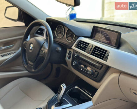 Білий БМВ 3 Серія, об'ємом двигуна 2 л та пробігом 318 тис. км за 10500 $, фото 16 на Automoto.ua