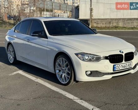 Белый БМВ 3 Серия, объемом двигателя 2 л и пробегом 193 тыс. км за 15400 $, фото 2 на Automoto.ua