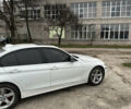 Белый БМВ 3 Серия, объемом двигателя 2 л и пробегом 214 тыс. км за 10000 $, фото 6 на Automoto.ua