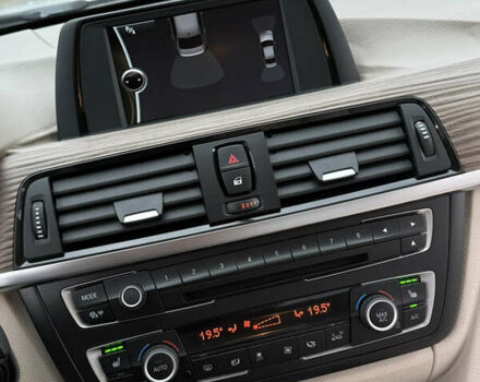 Белый БМВ 3 Серия, объемом двигателя 2 л и пробегом 182 тыс. км за 11999 $, фото 28 на Automoto.ua