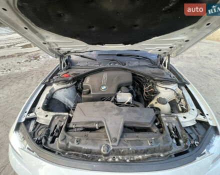 Белый БМВ 3 Серия, объемом двигателя 2 л и пробегом 187 тыс. км за 12700 $, фото 24 на Automoto.ua