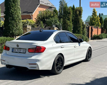 Белый БМВ 3 Серия, объемом двигателя 2 л и пробегом 228 тыс. км за 12700 $, фото 5 на Automoto.ua