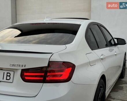 Белый БМВ 3 Серия, объемом двигателя 2 л и пробегом 157 тыс. км за 11900 $, фото 27 на Automoto.ua