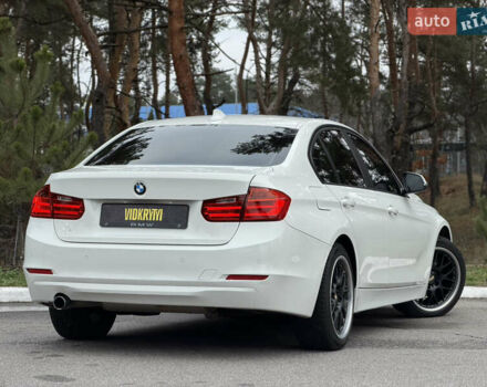 Білий БМВ 3 Серія, об'ємом двигуна 2 л та пробігом 106 тис. км за 13350 $, фото 20 на Automoto.ua