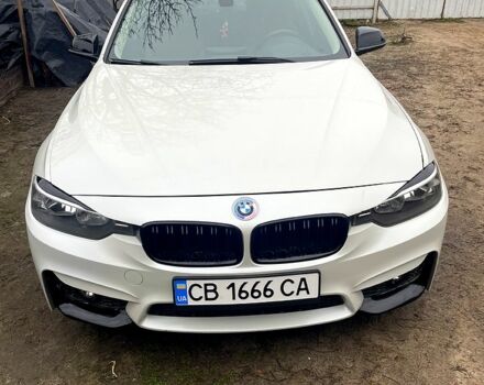 Белый БМВ 3 Серия, объемом двигателя 2 л и пробегом 230 тыс. км за 12200 $, фото 1 на Automoto.ua
