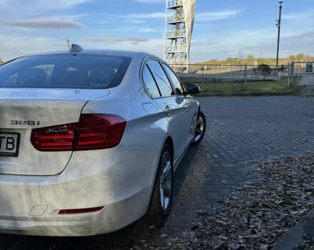 Белый БМВ 3 Серия, объемом двигателя 2 л и пробегом 141 тыс. км за 14400 $, фото 11 на Automoto.ua
