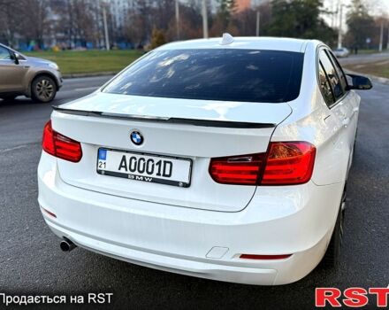 Белый БМВ 3 Серия, объемом двигателя 2 л и пробегом 268 тыс. км за 11000 $, фото 4 на Automoto.ua