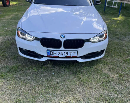 Белый БМВ 3 Серия, объемом двигателя 2 л и пробегом 299 тыс. км за 10999 $, фото 3 на Automoto.ua