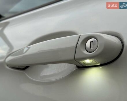 Белый БМВ 3 Серия, объемом двигателя 2 л и пробегом 157 тыс. км за 11900 $, фото 18 на Automoto.ua