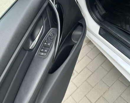 Белый БМВ 3 Серия, объемом двигателя 0 л и пробегом 190 тыс. км за 15000 $, фото 48 на Automoto.ua