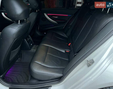 Белый БМВ 3 Серия, объемом двигателя 2 л и пробегом 191 тыс. км за 13900 $, фото 7 на Automoto.ua