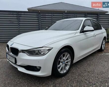 Белый БМВ 3 Серия, объемом двигателя 2 л и пробегом 103 тыс. км за 13500 $, фото 4 на Automoto.ua
