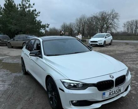 Білий БМВ 3 Серія, об'ємом двигуна 2 л та пробігом 240 тис. км за 11000 $, фото 1 на Automoto.ua