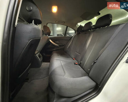 БМВ 3 Серія 2012 у Одесі на Automoto.ua Білий БМВ 3 Серія, об'ємом двигуна 2 л та пробігом 420 тис. км за 10900 $, фото 19 на Automoto.ua