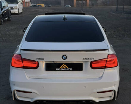 Белый БМВ 3 Серия, объемом двигателя 2 л и пробегом 233 тыс. км за 13950 $, фото 5 на Automoto.ua