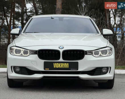 Білий БМВ 3 Серія, об'ємом двигуна 2 л та пробігом 106 тис. км за 13350 $, фото 3 на Automoto.ua