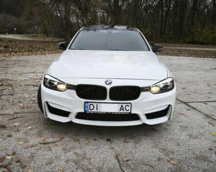 Белый БМВ 3 Серия, объемом двигателя 2 л и пробегом 222 тыс. км за 10700 $, фото 11 на Automoto.ua