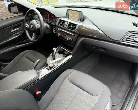 Белый БМВ 3 Серия, объемом двигателя 2 л и пробегом 25 тыс. км за 17000 $, фото 21 на Automoto.ua