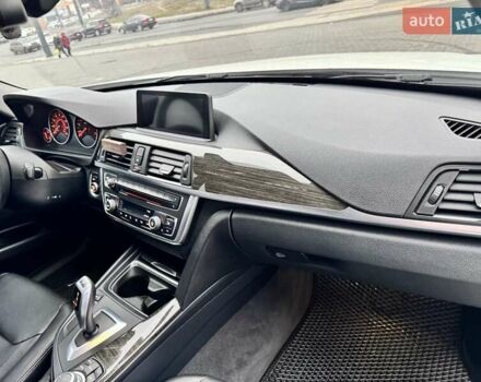 Белый БМВ 3 Серия, объемом двигателя 2 л и пробегом 74 тыс. км за 17000 $, фото 12 на Automoto.ua