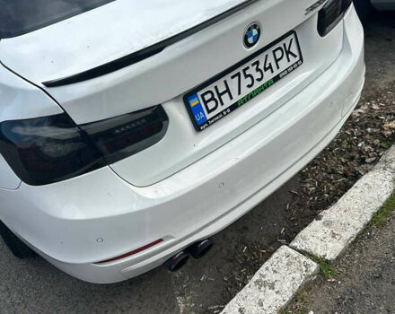 Білий БМВ 3 Серія, об'ємом двигуна 2 л та пробігом 196 тис. км за 12500 $, фото 1 на Automoto.ua
