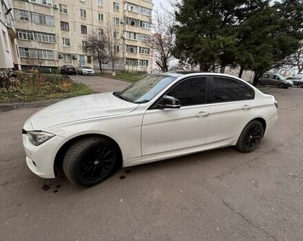 Белый БМВ 3 Серия, объемом двигателя 2 л и пробегом 350 тыс. км за 12500 $, фото 4 на Automoto.ua