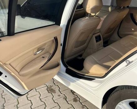 Білий БМВ 3 Серія, об'ємом двигуна 2 л та пробігом 217 тис. км за 9900 $, фото 20 на Automoto.ua