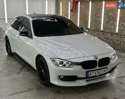 Белый БМВ 3 Серия, объемом двигателя 2 л и пробегом 209 тыс. км за 13999 $, фото 9 на Automoto.ua