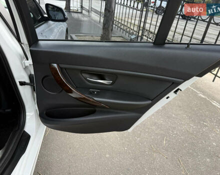 БМВ 3 Серия 2013 в Одессе на Automoto.ua Белый БМВ 3 Серия, объемом двигателя 2 л и пробегом 138 тыс. км за 10900 $, фото 16 на Automoto.ua