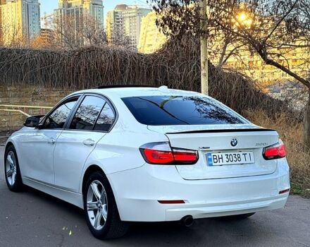 Белый БМВ 3 Серия, объемом двигателя 2 л и пробегом 228 тыс. км за 13900 $, фото 1 на Automoto.ua